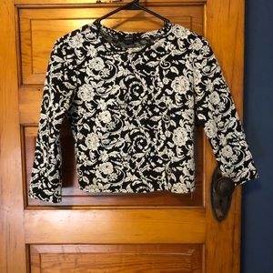 Black and white crop top sweater
